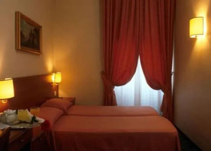 Otel Astoria Garden 3*