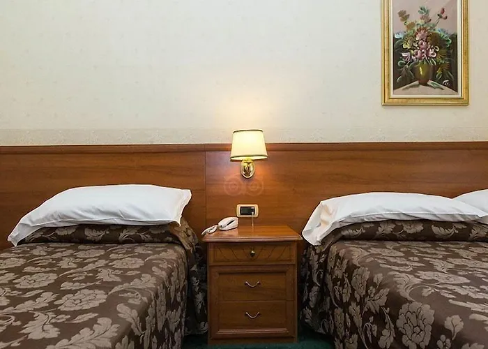 Astoria Garden 3*