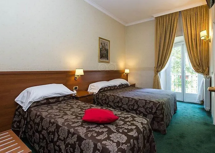 Astoria Garden Otel
