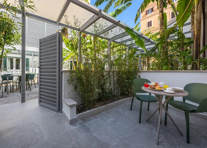 Astoria Garden 3*